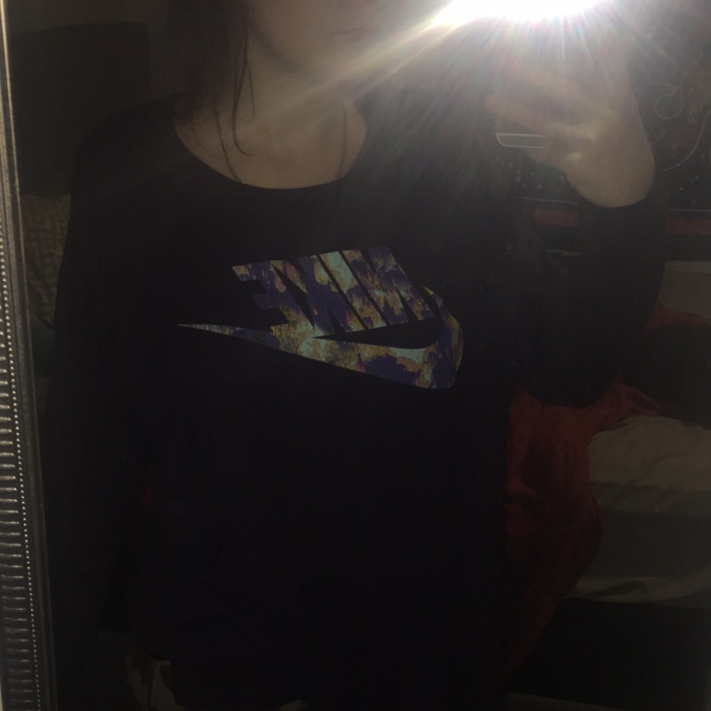 OVERSIZED NIKE LONG SLEEVE 🖤